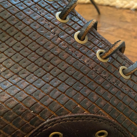 Frye Chambers high top sneakers cognac dark‎ brown leather reptile. 9.5 men’s main image 5